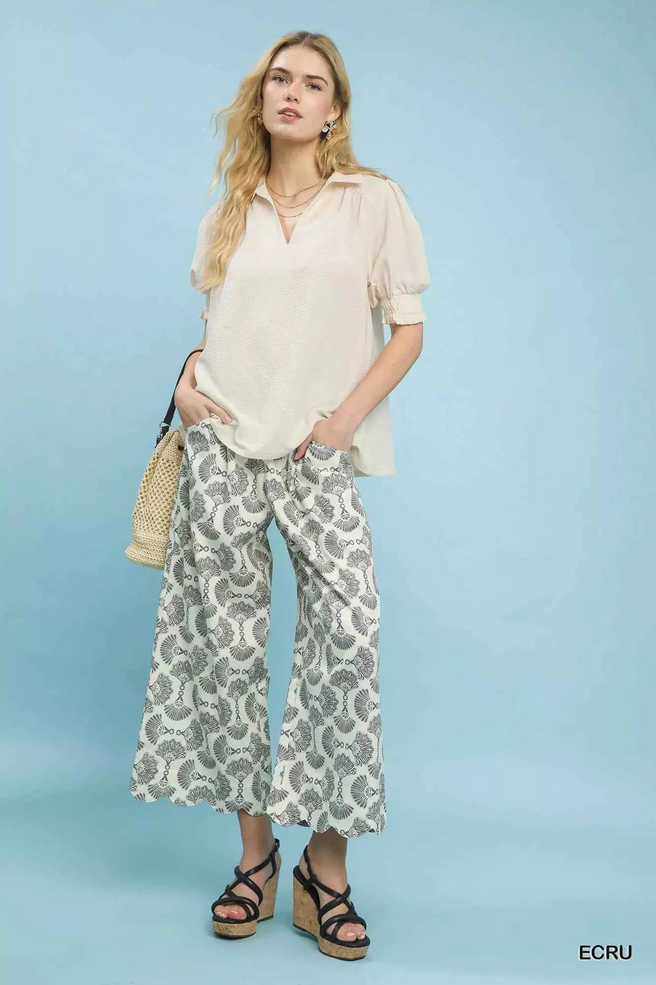 Sarah Express Women's Seersucker Puff Sleeve Blouse Split V-Neck Textured Top