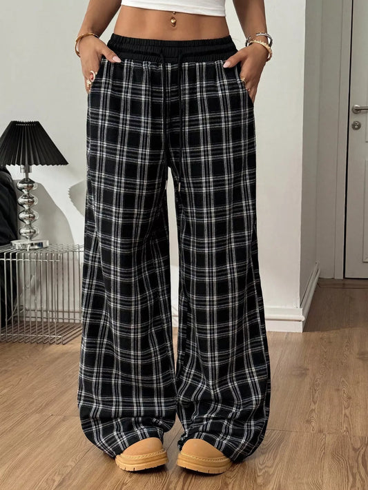 Sarah Express Women's Plaid Wide-Leg Pants with Elastic Waistband