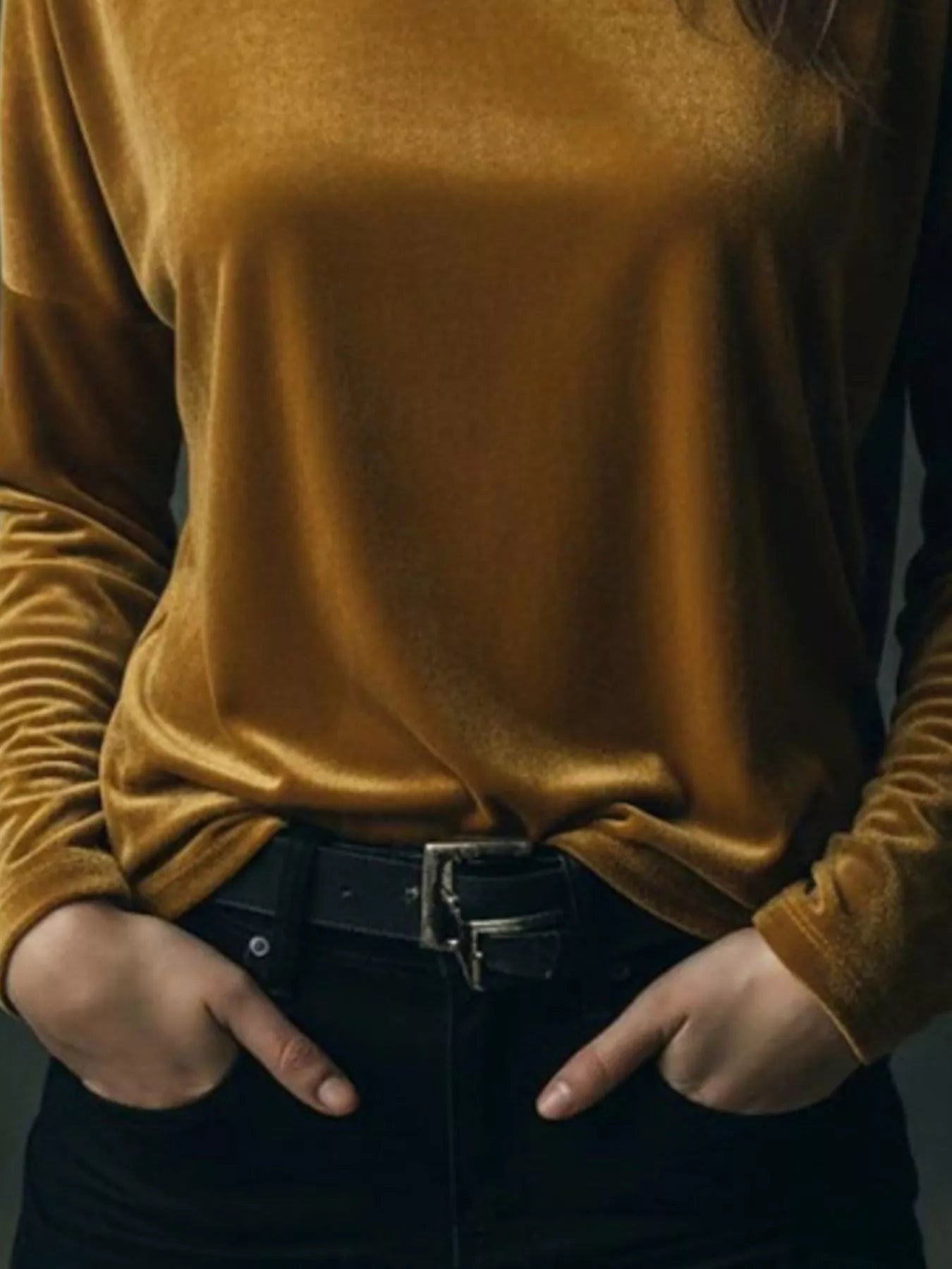 Sarah Express Women's Velvet Long Sleeve T-Shirt - Luxe Soft Touch Top for Plus Size