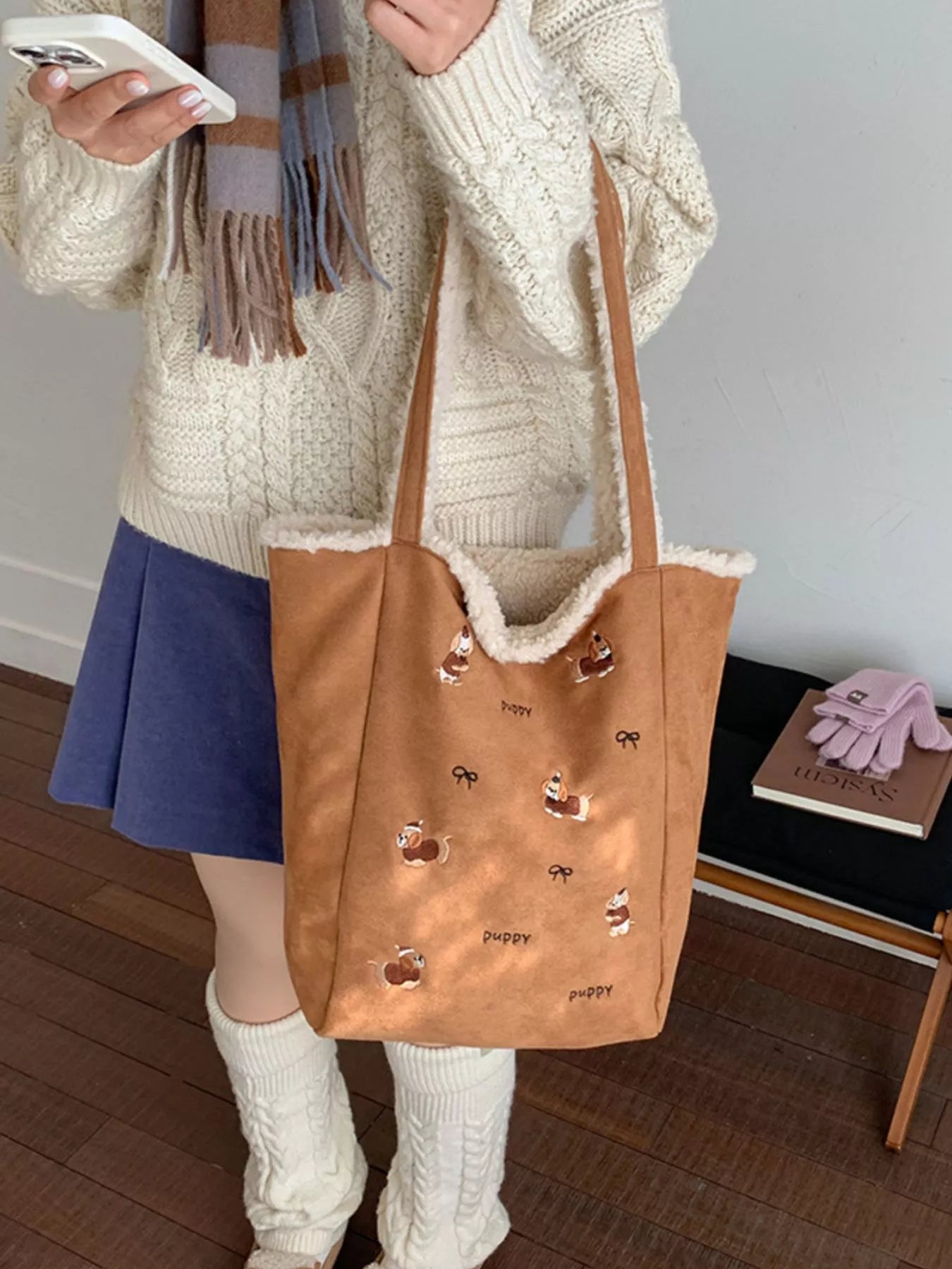 Sarah Express Women's Embroidered Plush Tote Bag