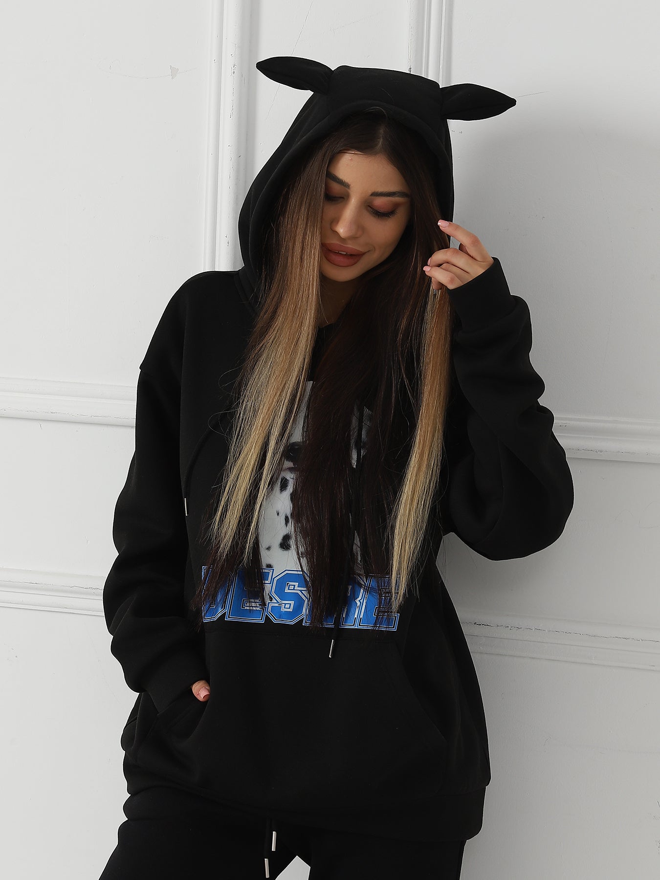 Sarah Express Women's Printed Long Sleeve Hoodie Sweatshirt - Casual Pullover Top