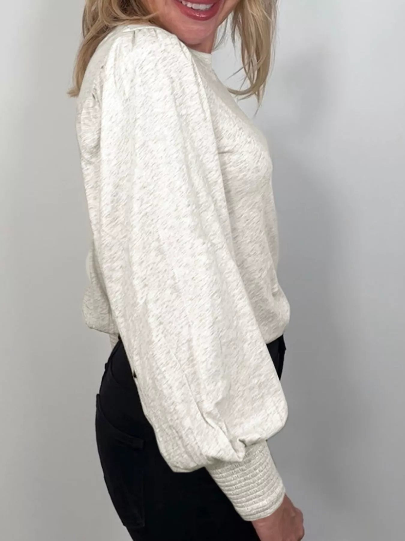 Sarah Express Women's Casual Round Neck Long Sleeve Smocked Cuff Top