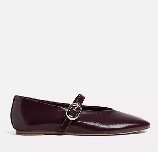 Sarah Express Burgundy V-Strap Flats