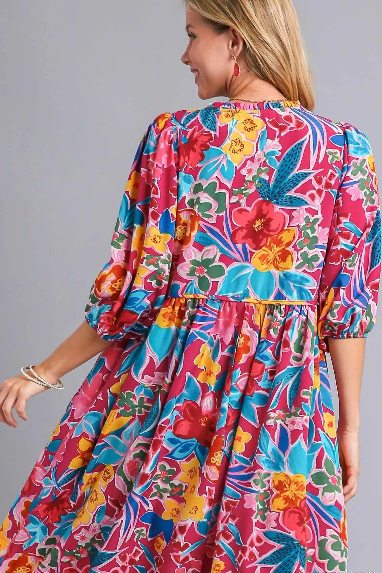 Sarah Express Women’s Plus Size Textured Notched Balloon Sleeve Blouse