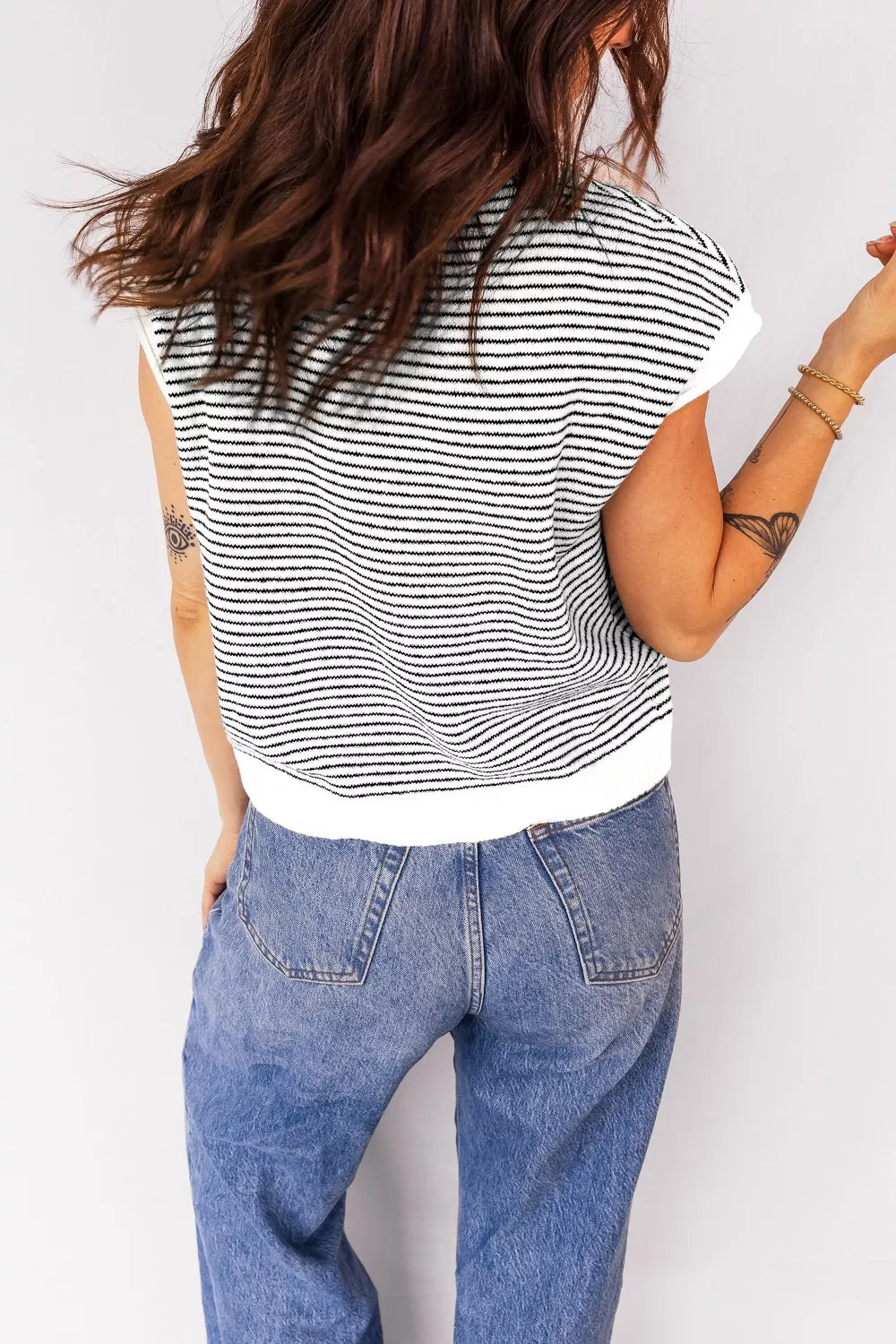 Sarah Express Women's Stripe Contrast Trim Cap Sleeve Button Down Sweater Vest