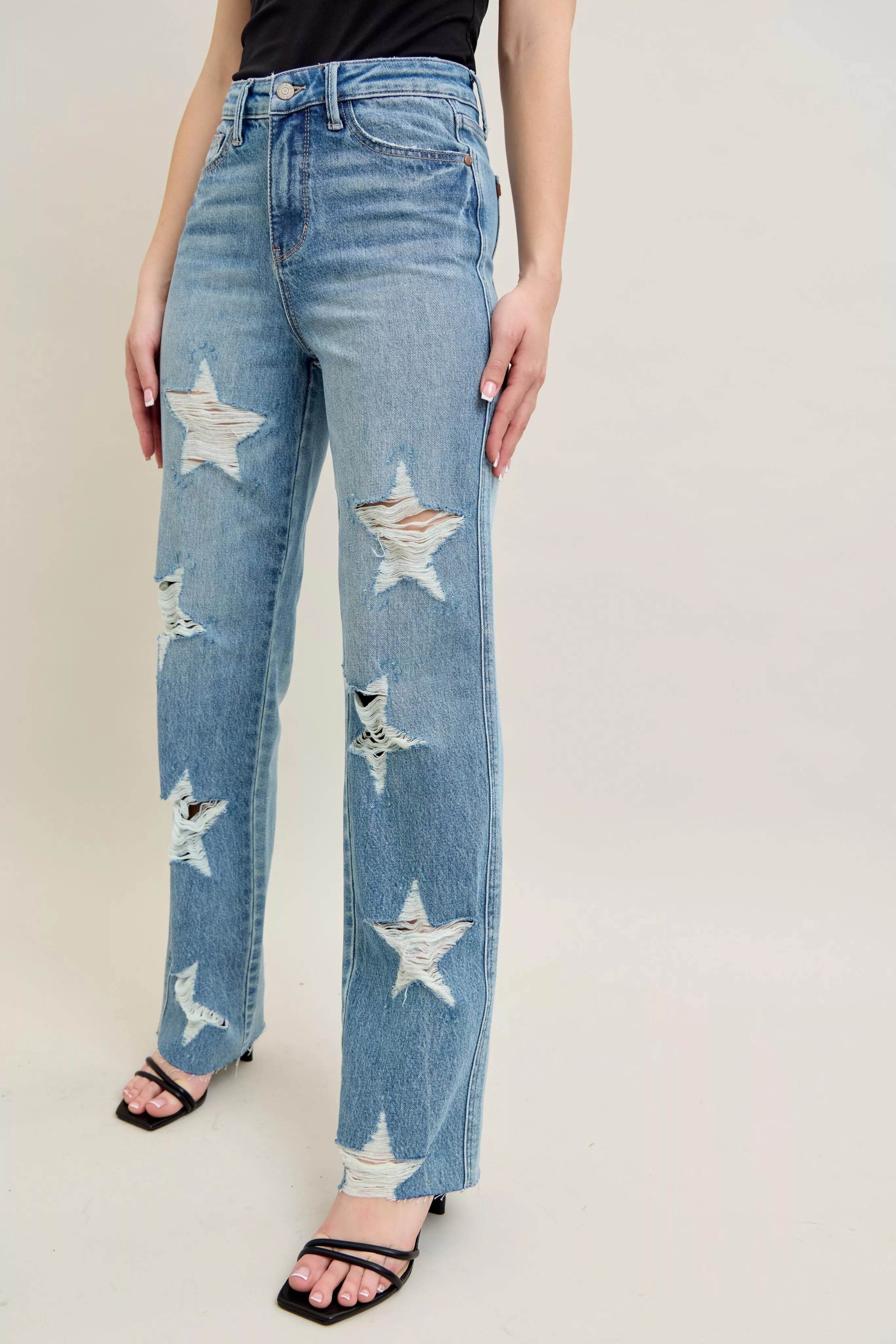 Sarah Express Women’s Plus Size High Rise 90's Straight Jeans with Star Destroy
