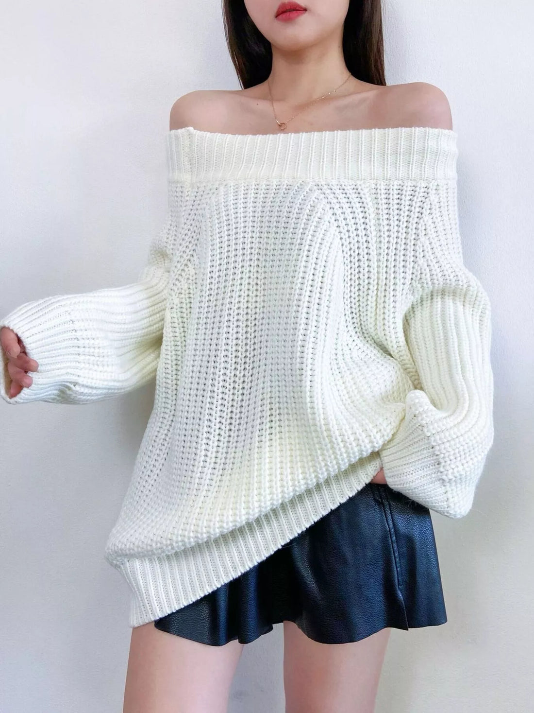 Women's Off-Shoulder Chunky Knit Sweater - Complete Styling Guide