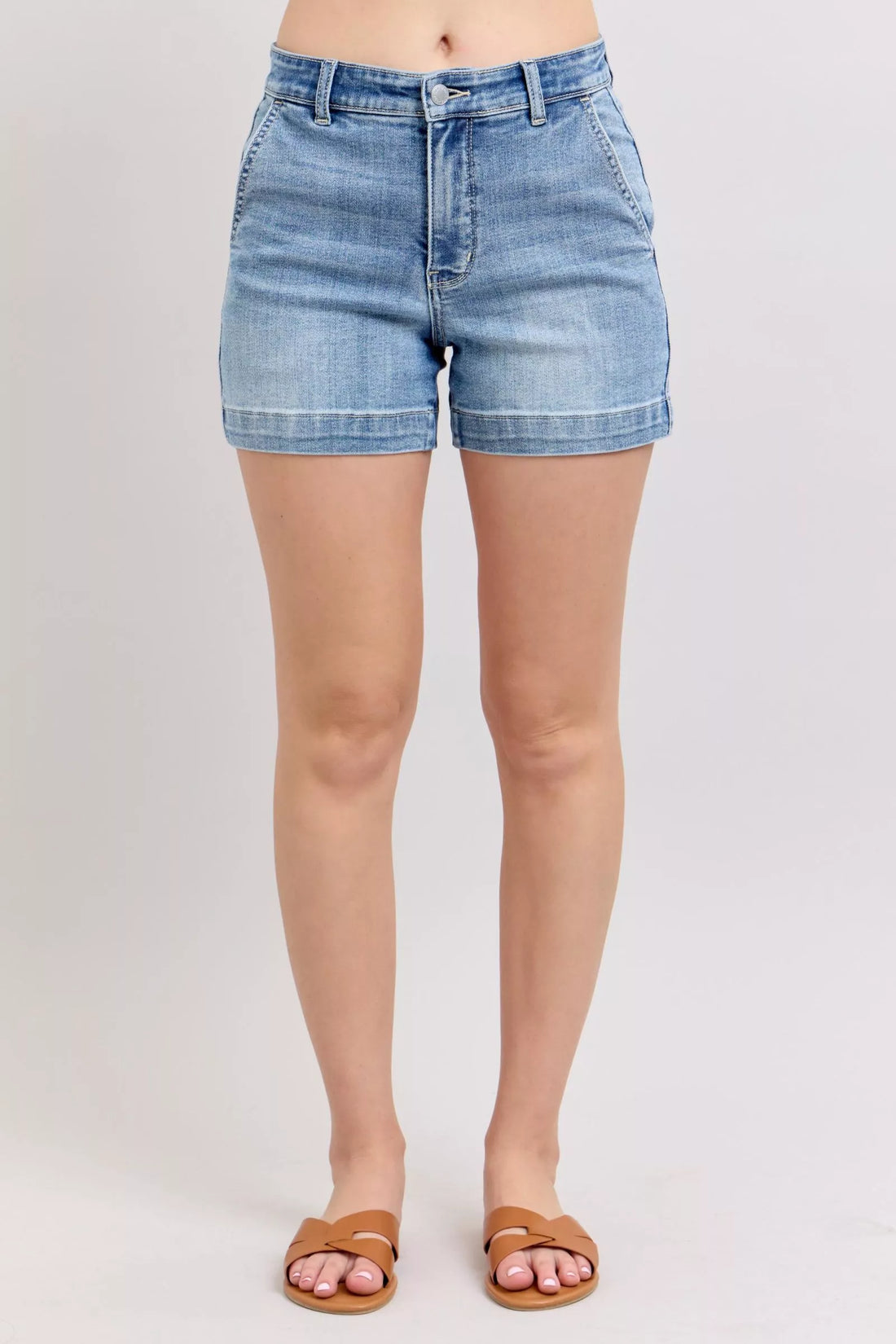 Women wearing Judy Blue Mid Rise Denim Shorts - 2026 Fashion Guide