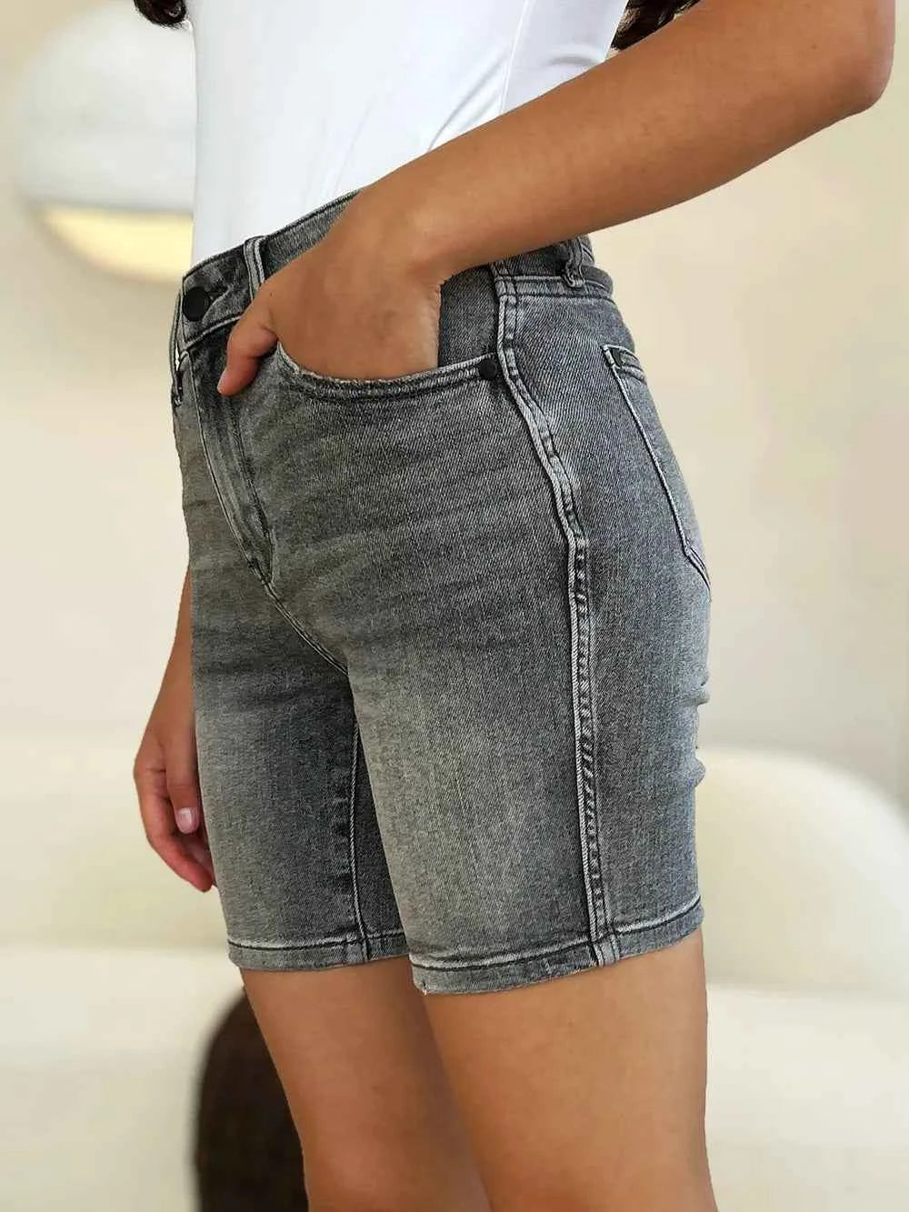 Sarah Express Women's High Waist Washed Denim Shorts - Judy Blue Premium Vintage Casual Summer Cutoffs