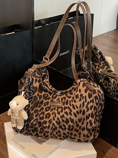 Sarah Express Women's Leopard Print Adjustable Strap Shoulder Bag