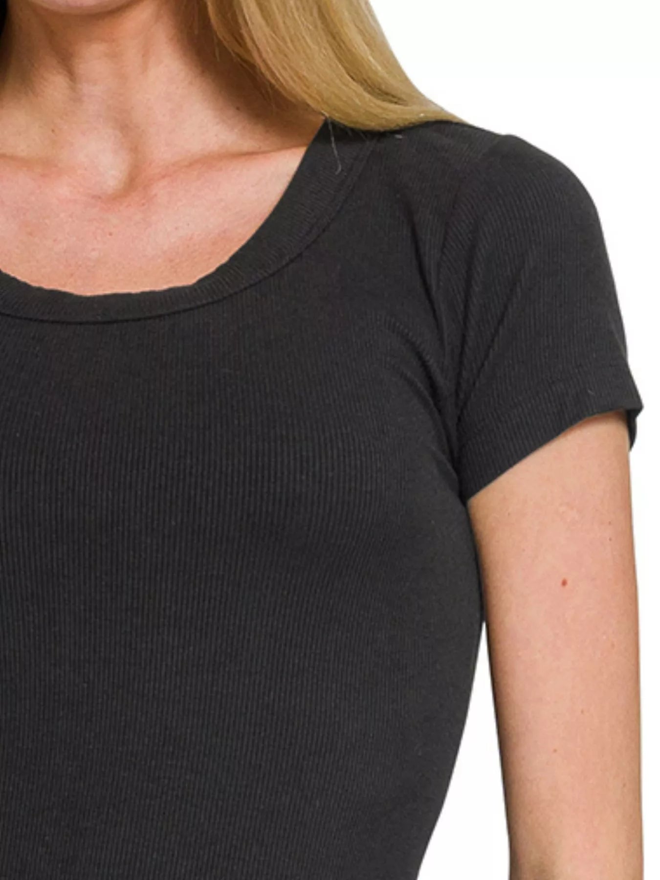 Sarah Express Women's Ribbed Short Sleeve T-Shirt | Round Neck | Rayon Spandex | S-L