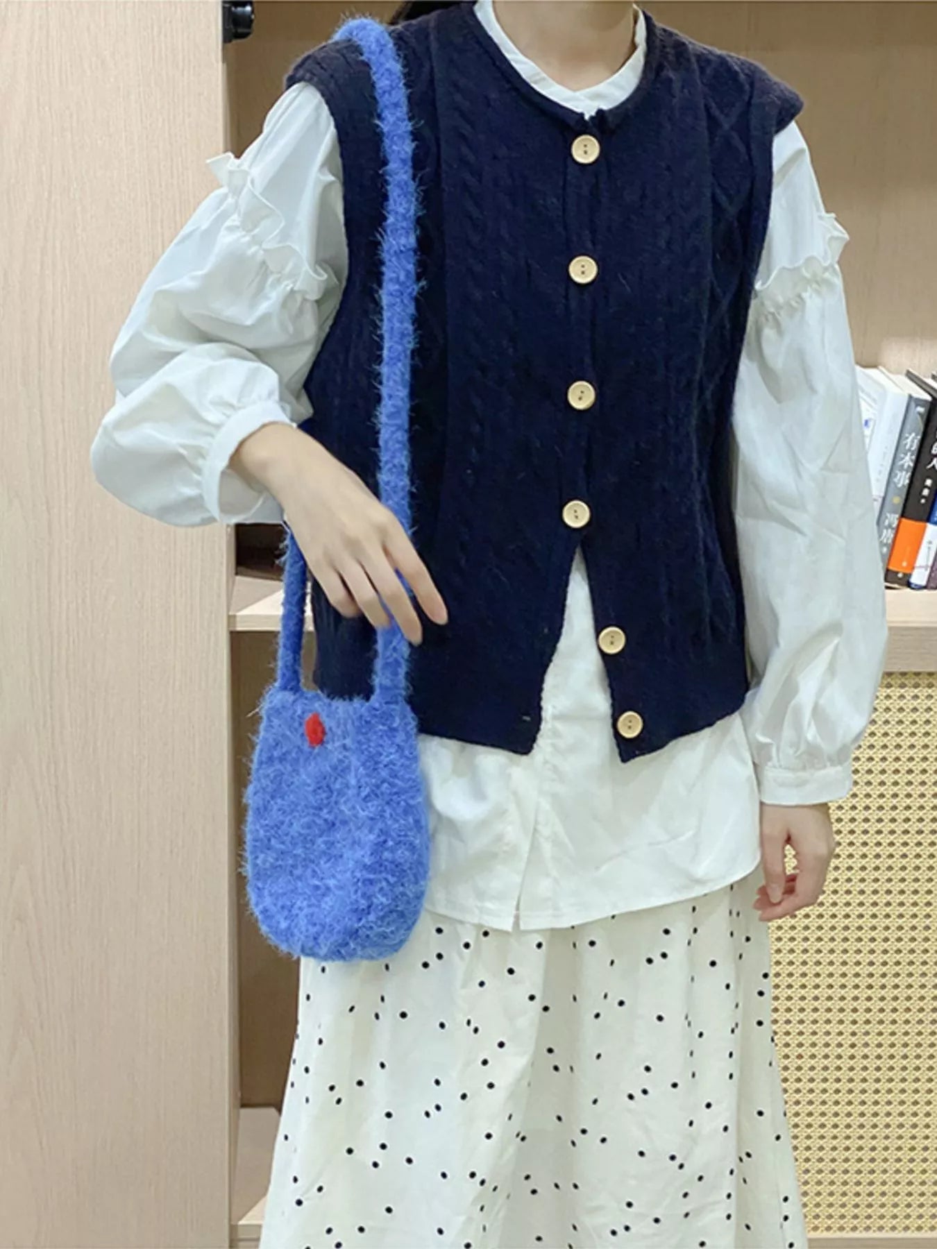 Sarah Express Women's Lightweight Fluffy Crossbody Bag