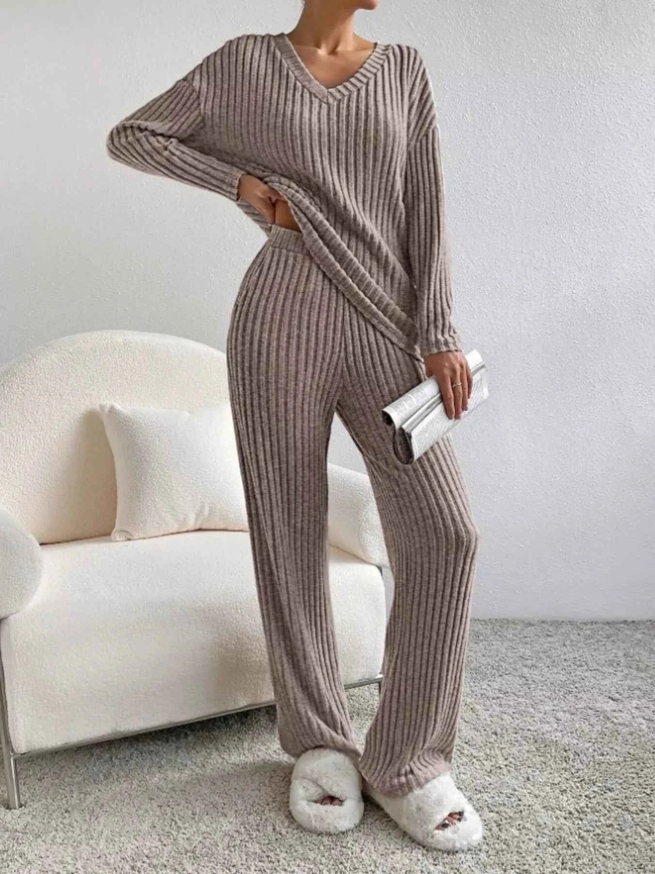 Sarah Express Women's Ribbed Knit V-Neck Top and Pants Set - Two Piece Lounge Set