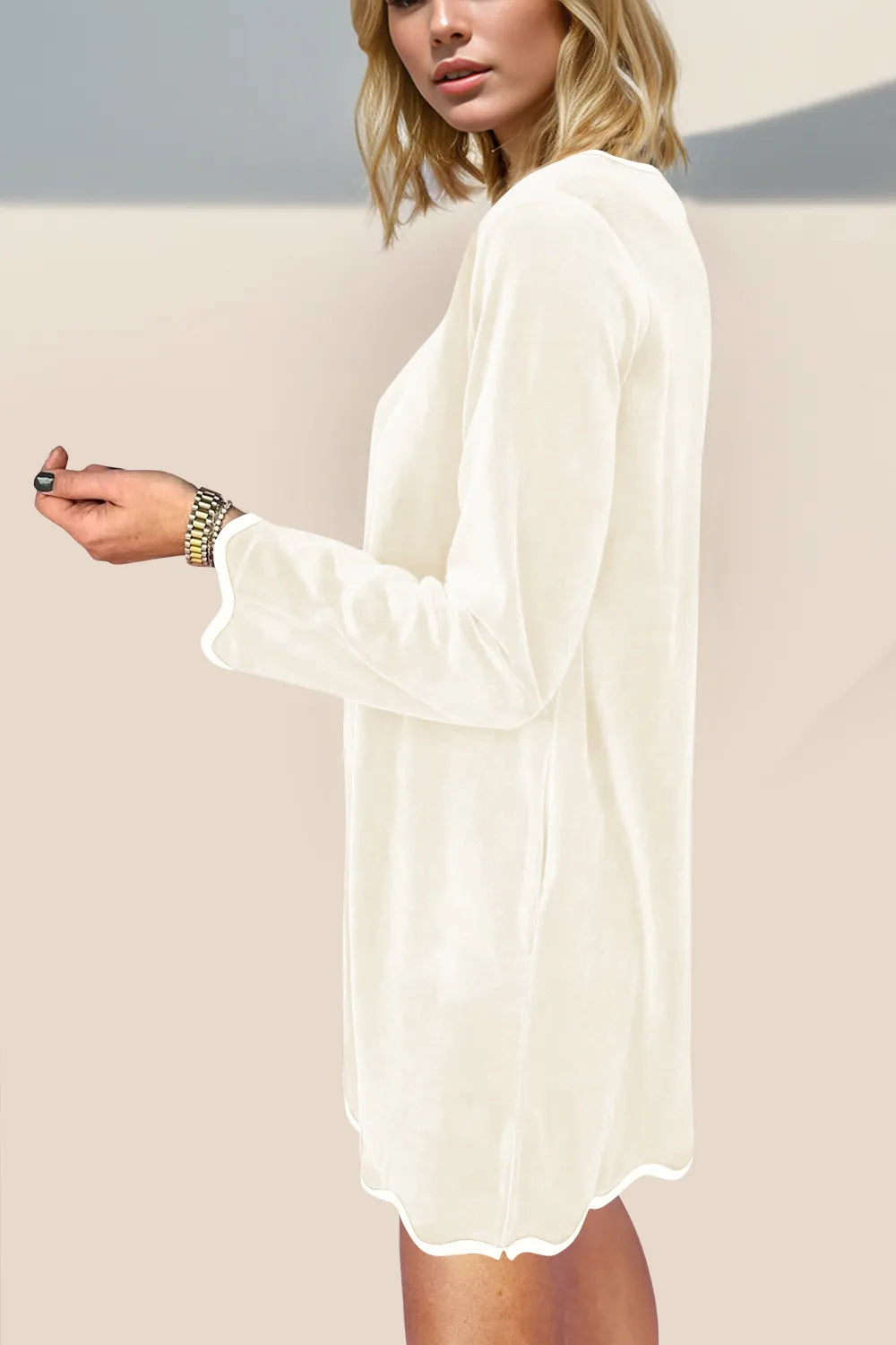 Sarah Express Women's Wave Contrast Trim V-Neck Zip Up Long Sleeve Mini Dress