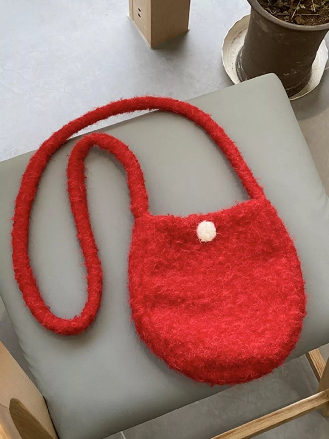 Sarah Express Women's Lightweight Fluffy Crossbody Bag Red ONESIZE