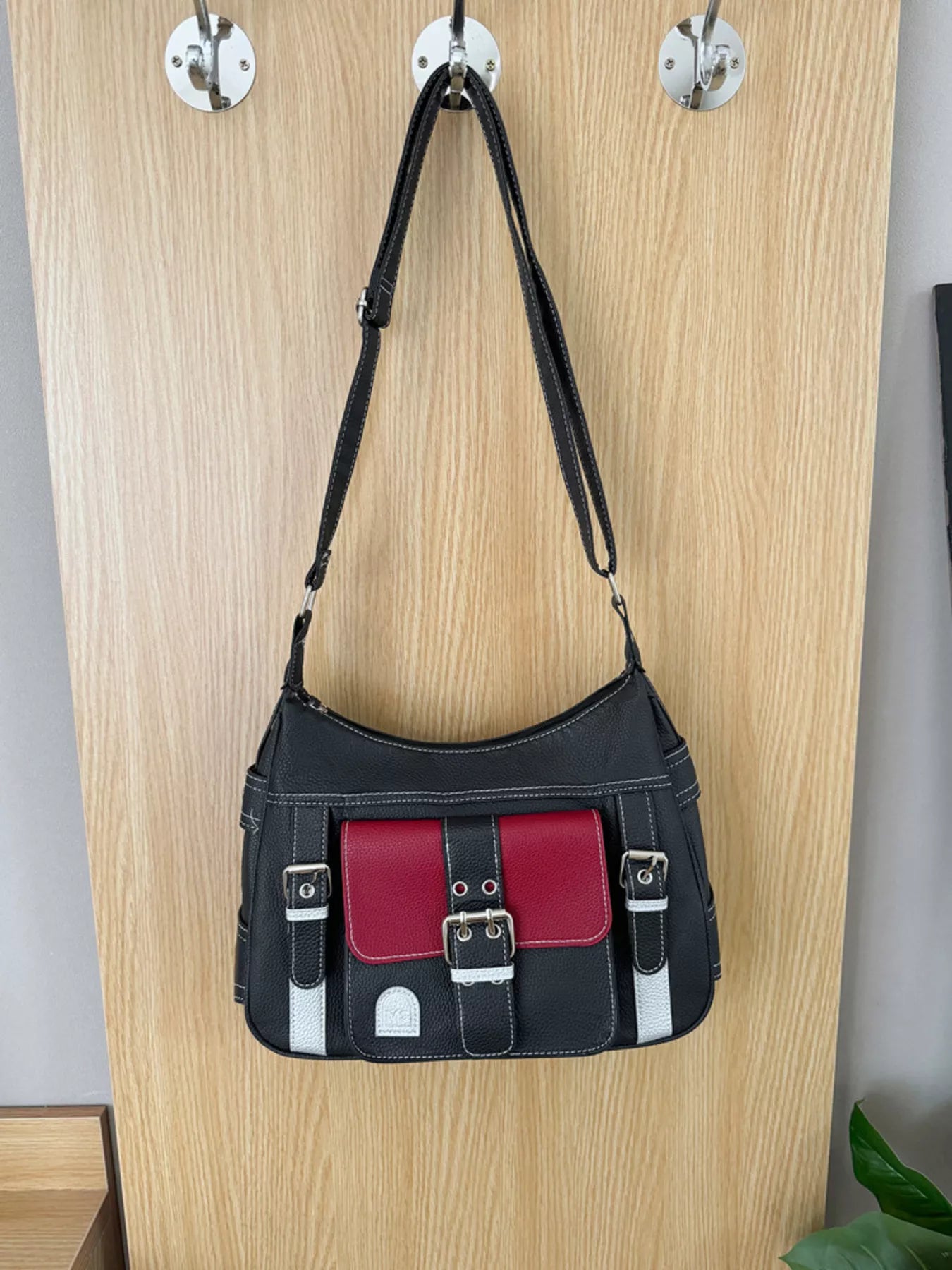 Sarah Express Women's Buckle Decor Flap Crossbody Bag