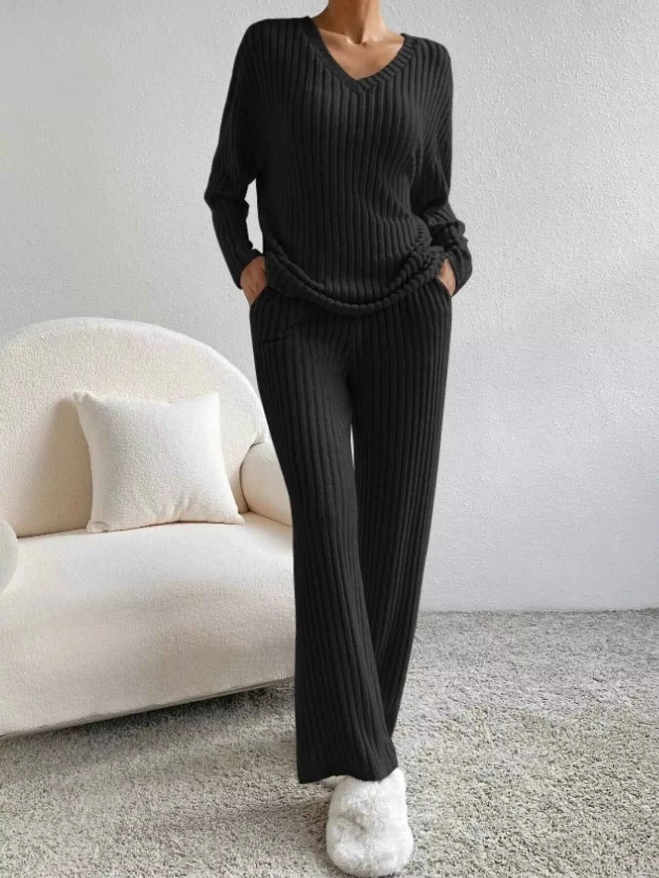 Sarah Express Women's Ribbed Knit V-Neck Top and Pants Set - Two Piece Lounge Set Black