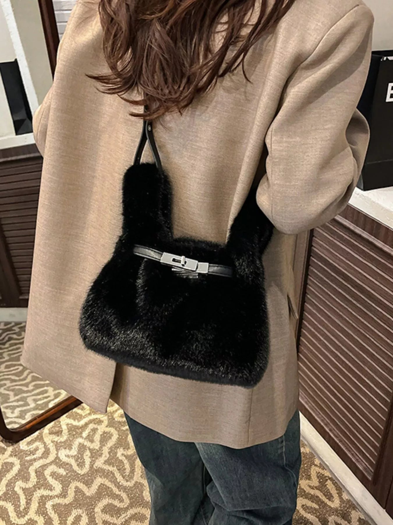 Sarah Express Faux Fur Bucket Crossbody Bag Mini Shoulder Purse
