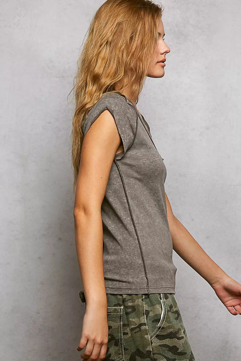 Sarah Express Women's V-Neck Short Sleeve Washed T-Shirt with Outseam