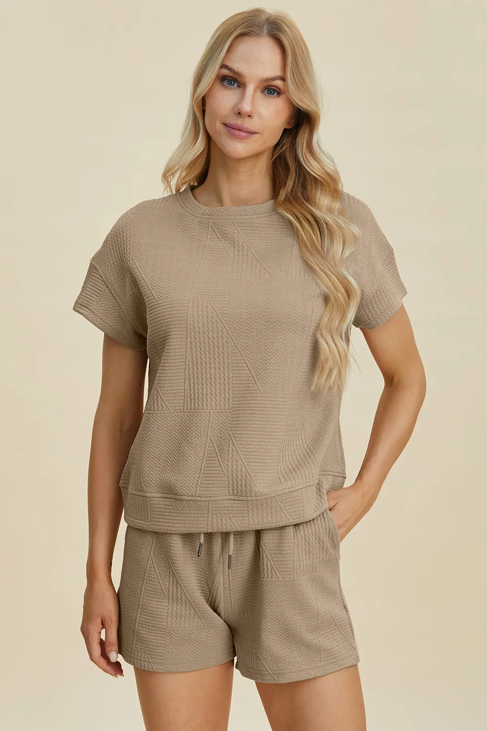 Sarah Express Women’s Plus Size Textured Top and Shorts Lounge Set
