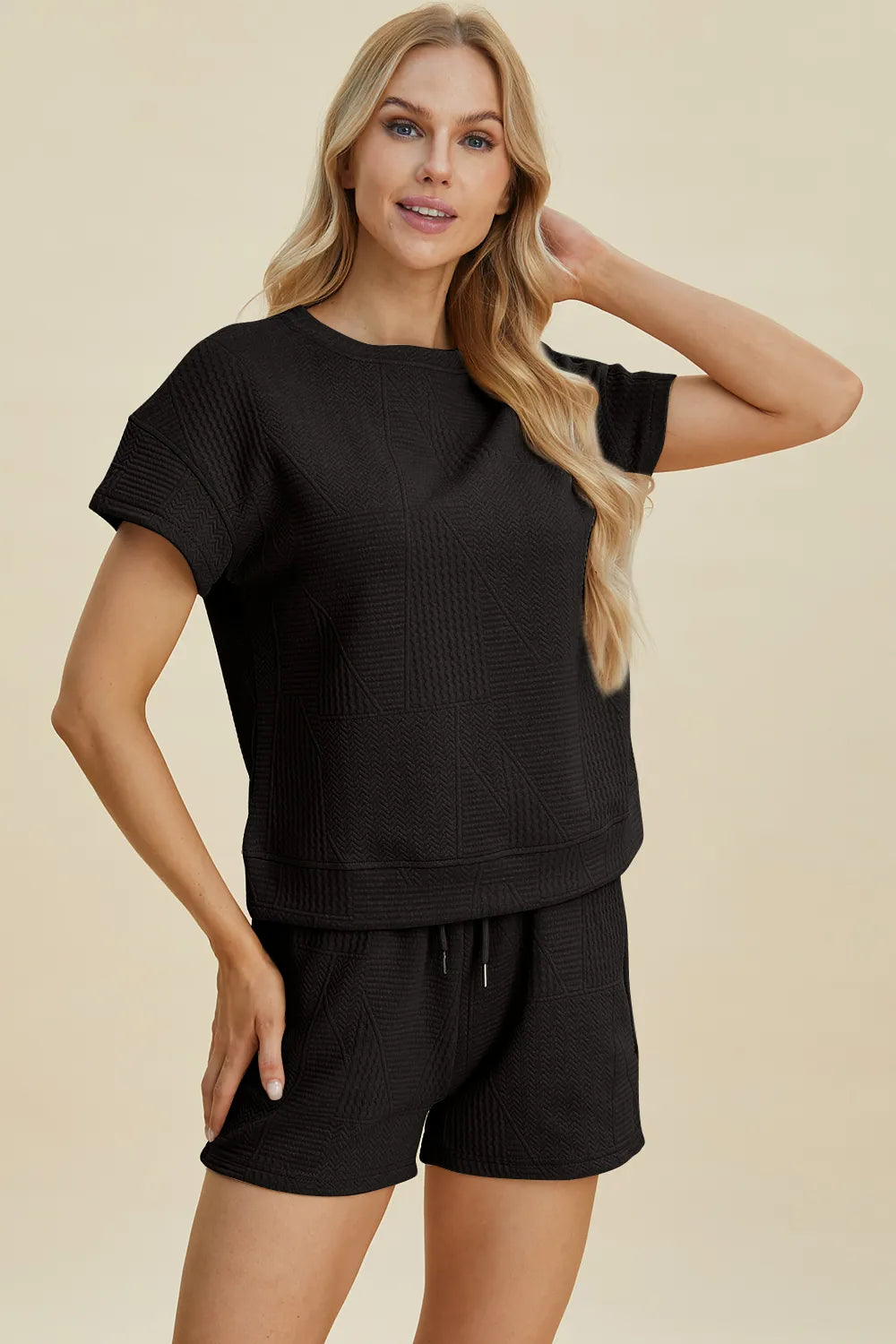 Sarah Express Women’s Plus Size Textured Top and Shorts Lounge Set
