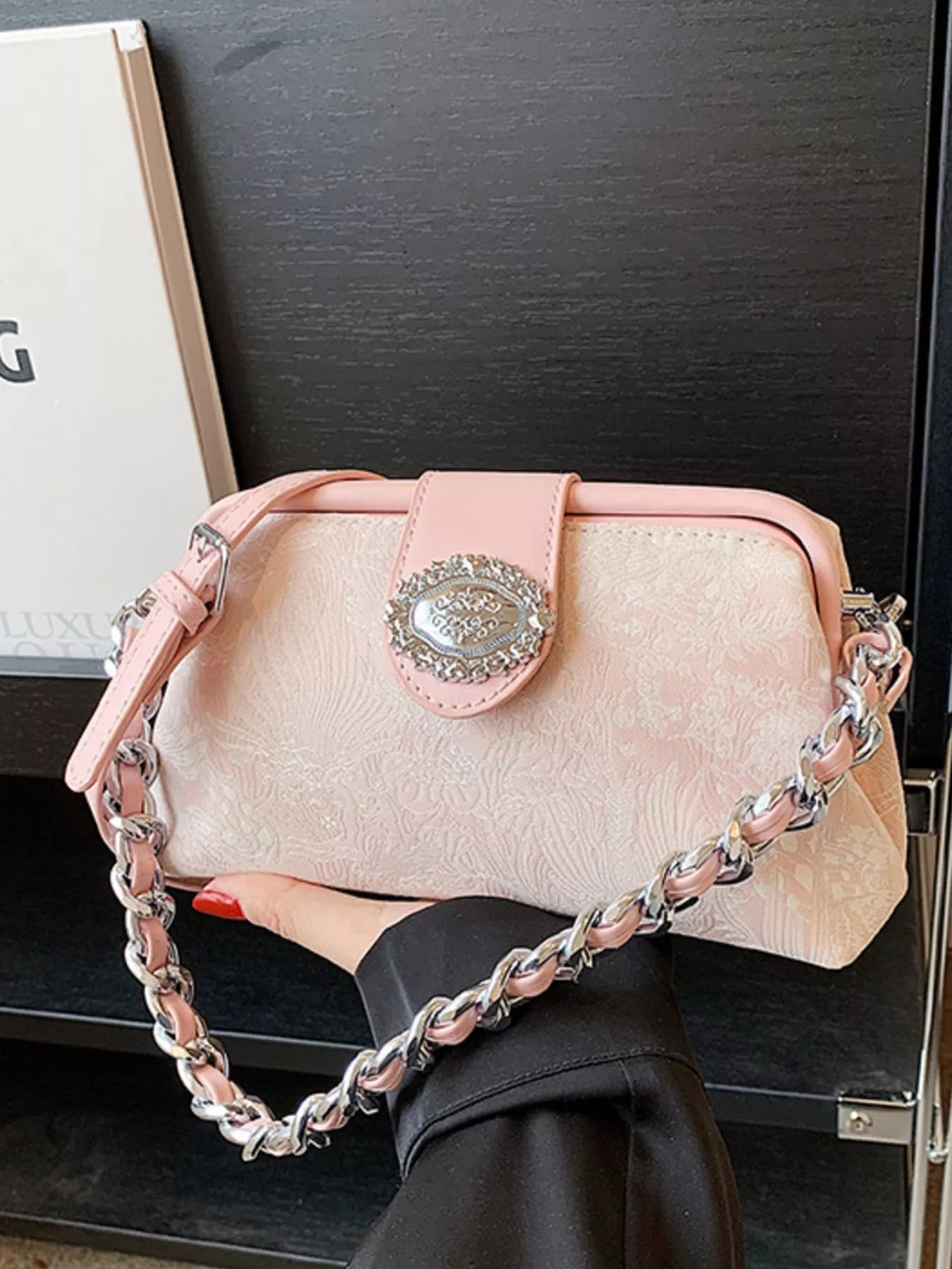 Sarah Express Women's Embroidered Chain Crossbody Bag Mini PU Leather Shoulder Purse