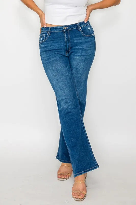 Sarah Express Women’s Plus Size High Rise Straight Jeans with Cat's Whiskers Fade