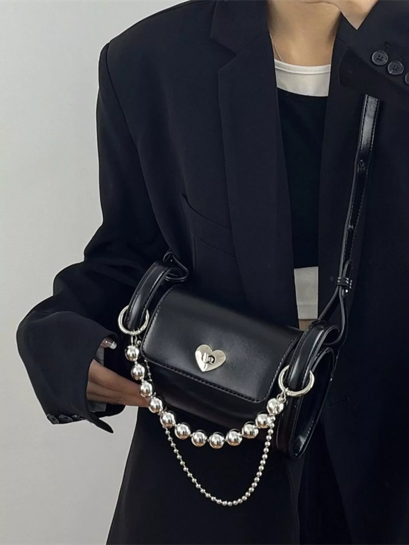 Sarah Express Women's Heart Headed Chain Decor Shoulder Bag