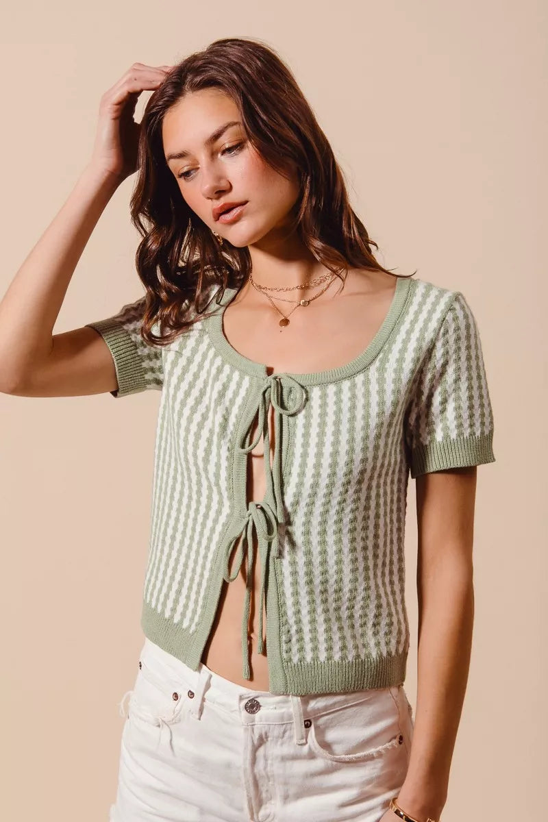 Sarah Express Women's Tie Front Textured Vertical Stripe Knit Cardigan