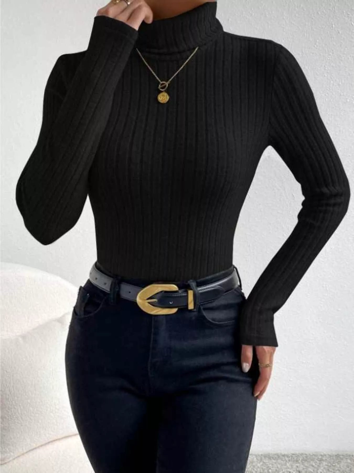 Sarah Express Women's Ribbed Turtleneck Long Sleeve T-Shirt Black