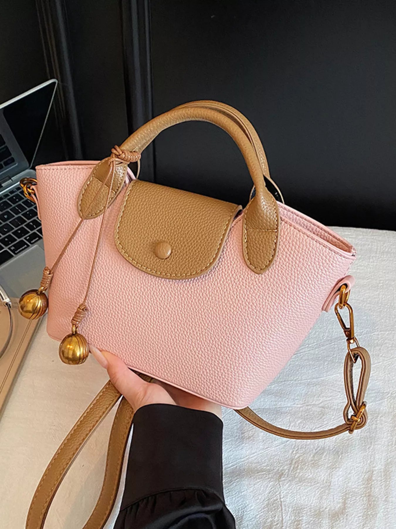 Sarah Express Women's Top Handle Leather Crossbody Bag Pink One Size