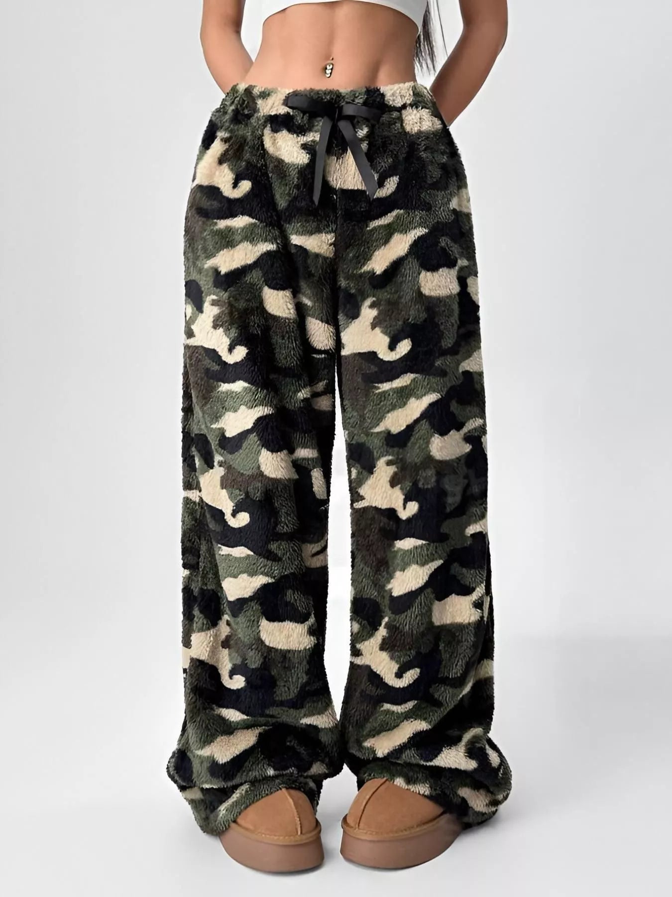 Sarah Express Women's Drawstring Wide Leg Pants Green Camouflage