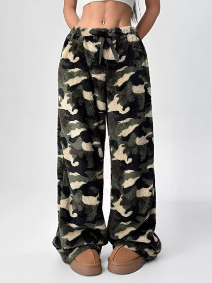 Sarah Express Women's Drawstring Wide Leg Pants Green Camouflage