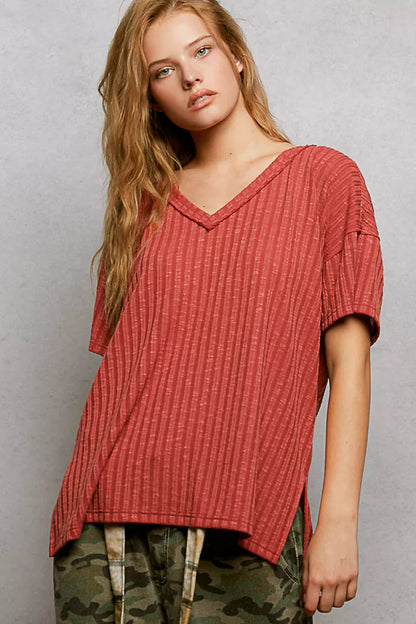 Sarah Express Women's Ribbed Knit V-Neck T-Shirt with Side Slit - Short Sleeve Relaxed Fit Top