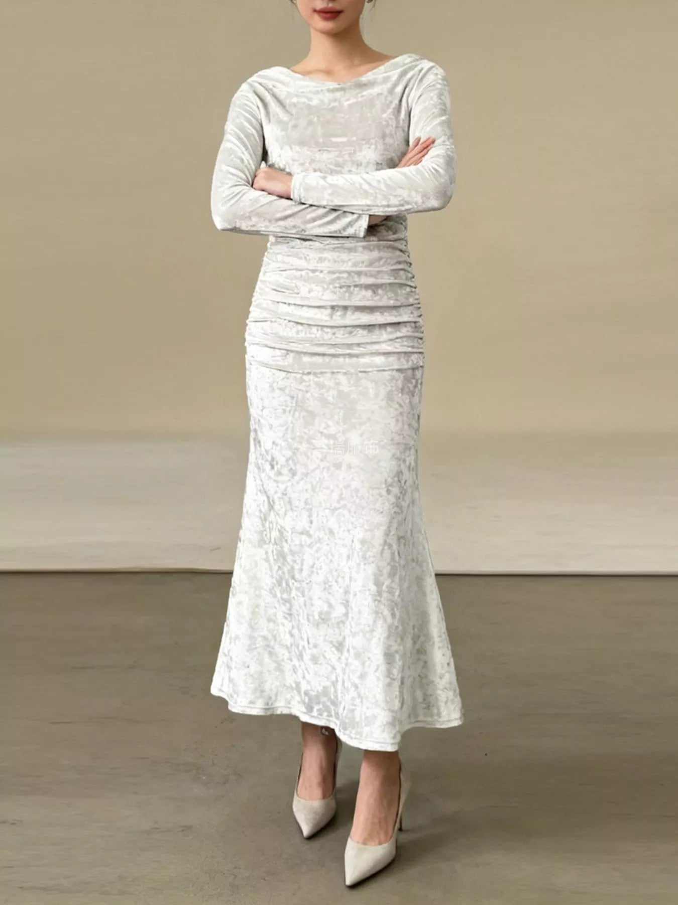 Sarah Express Women's Velvet Ruched Bodycon Midi Dress - Long Sleeve Party Dress