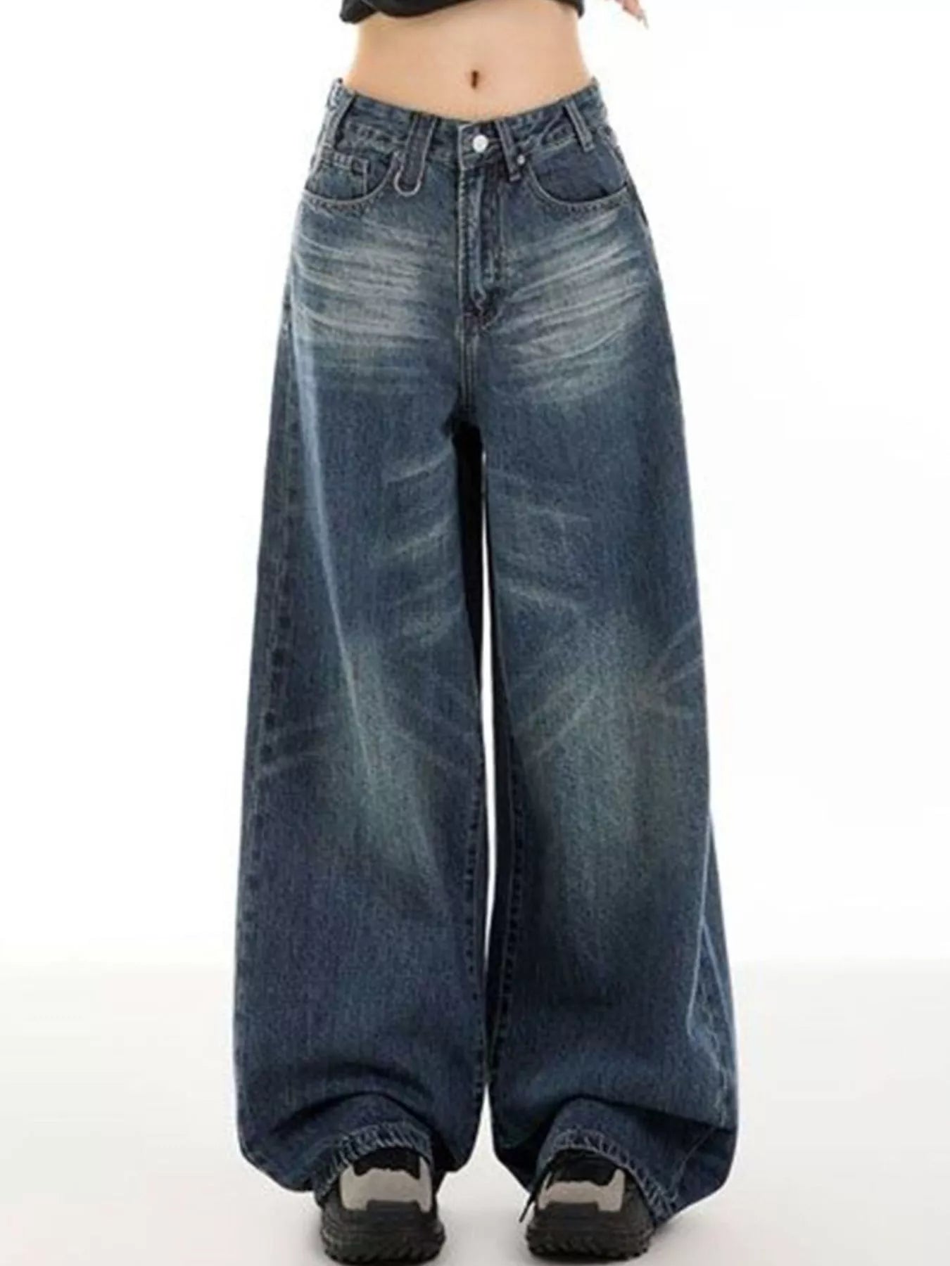 Sarah Express Women's Vintage Wash Wide Leg Jeans