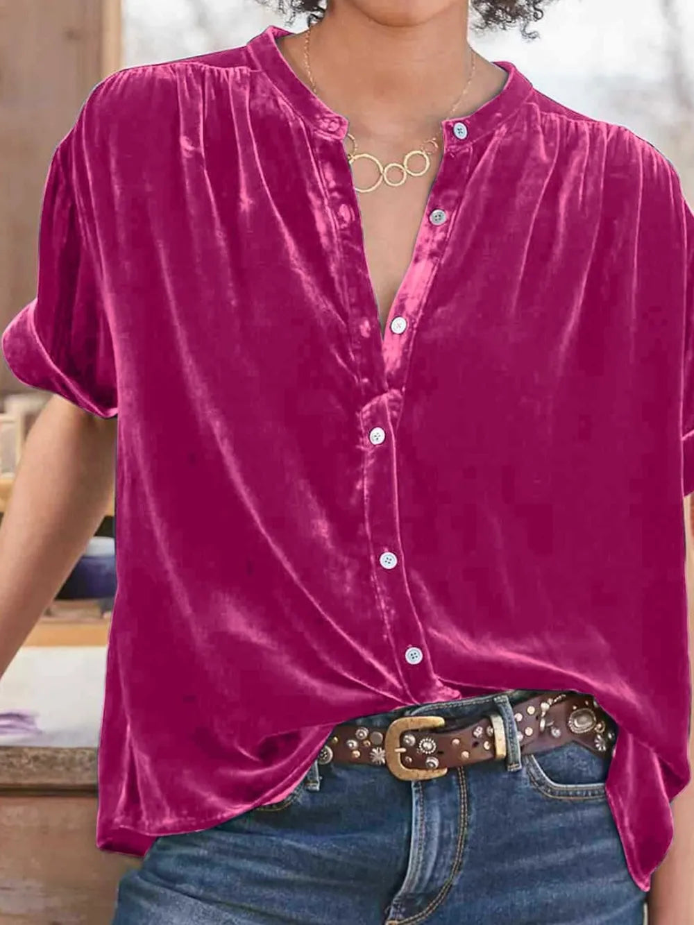 Sarah Express Women's Ruched Round Neck Short Sleeve Shirt