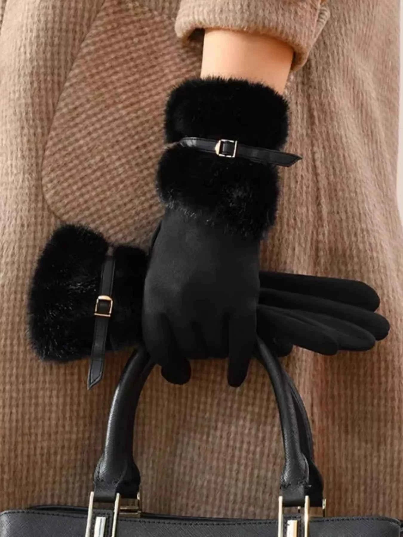 Sarah Express Women's Faux Fur Cuff Gloves - Cozy Winter Accessory Black ONESIZE