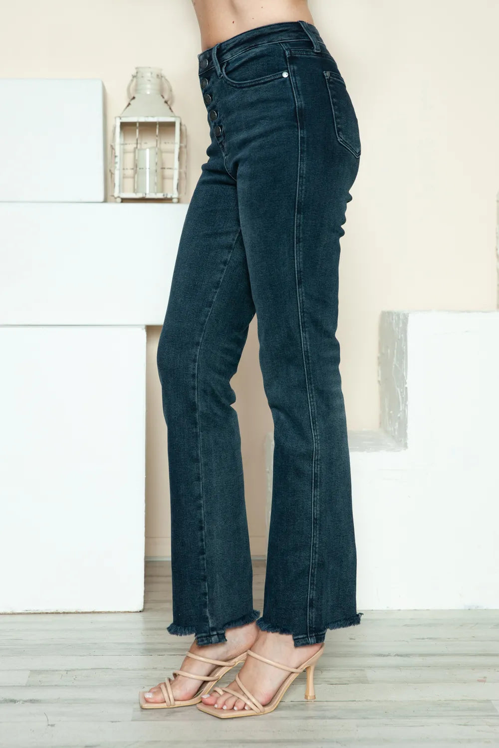 Sarah Express Women’s Plus Size High Rise Distressed Button Fly Straight Jeans
