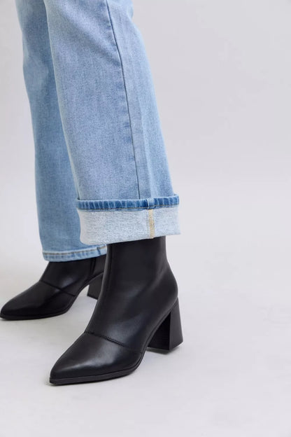 Sarah Express Women's Mid Rise Thermal Bootcut Jeans