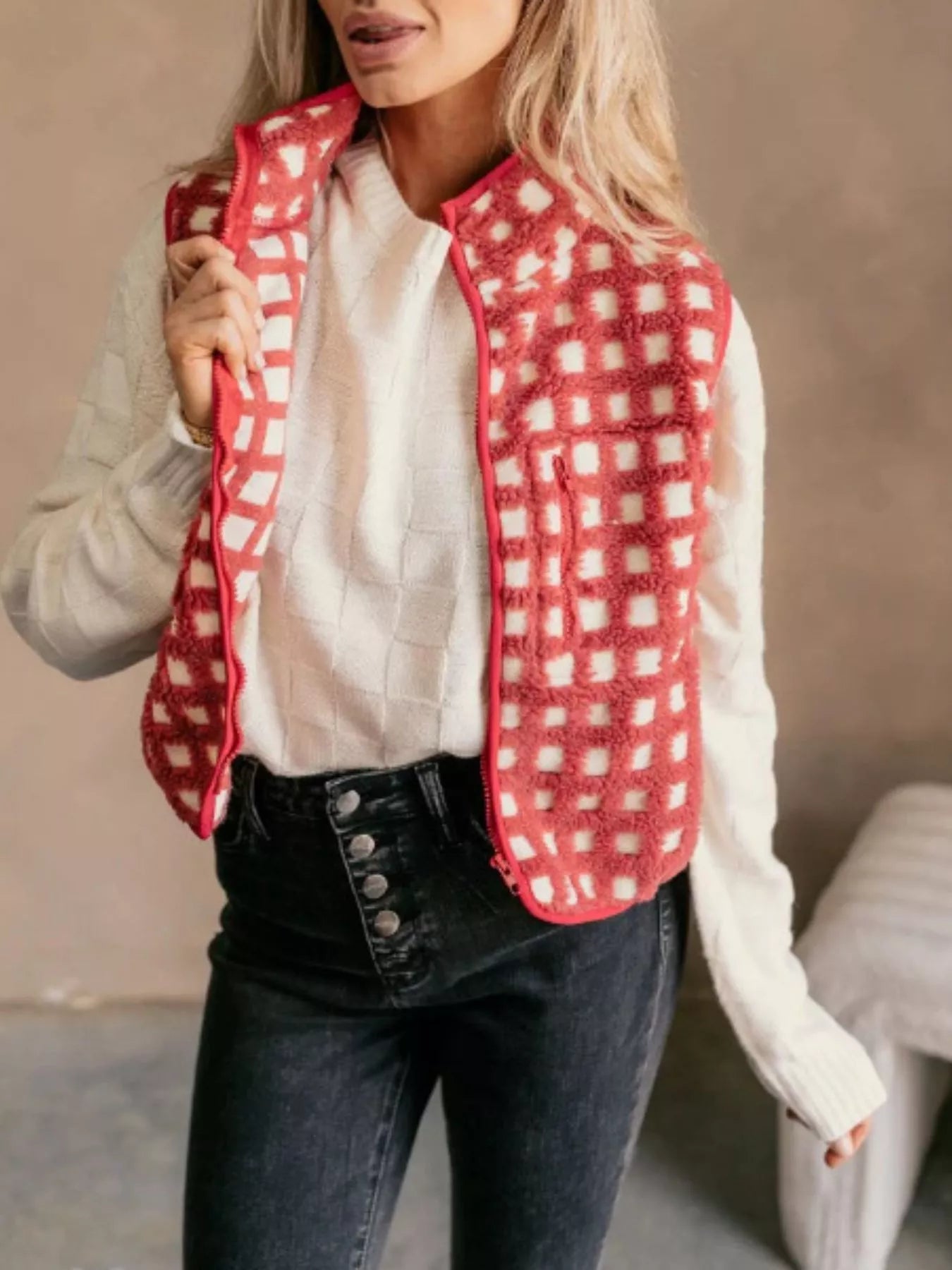 Sarah Express Women's Plaid Zip Up Vest Coat with Pockets - Sleeveless Outerwear Jacket