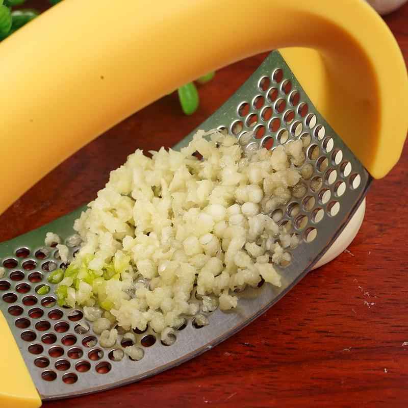 Sarah Express Premium Stainless Steel Garlic Press - Professional Kitchen Tool for Effortless Garlic Crushing