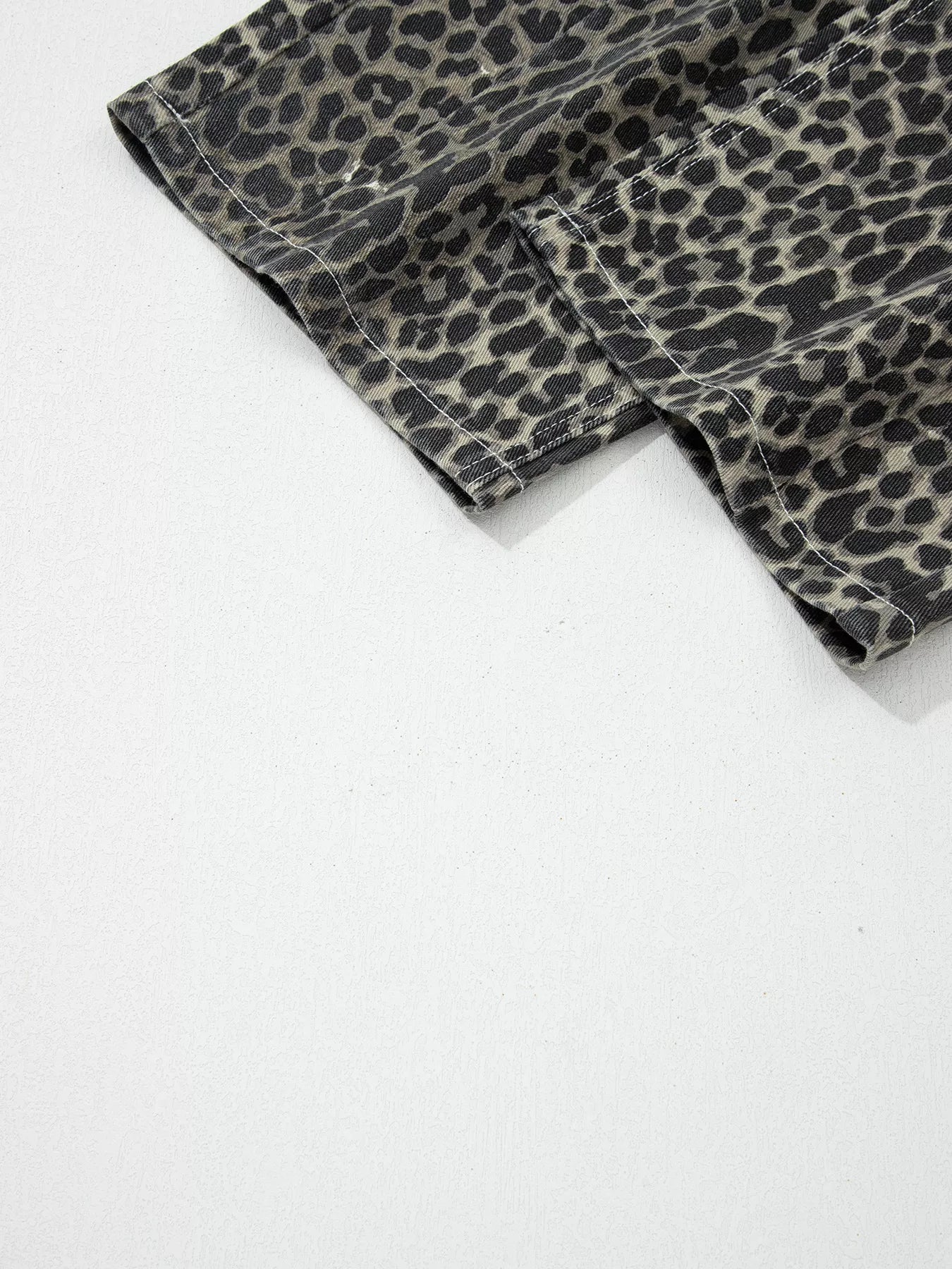 Sarah Express Women's Leopard Print High Waist Barrel Jeans