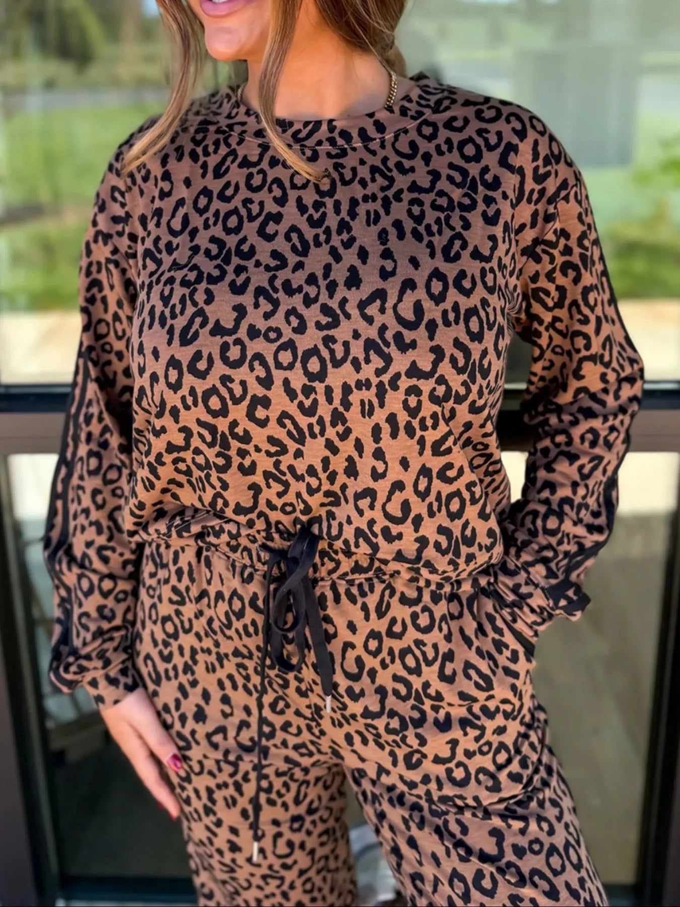 Sarah Express Women's Striped Trim Leopard Long Sleeve Top Drawstring Pant Set