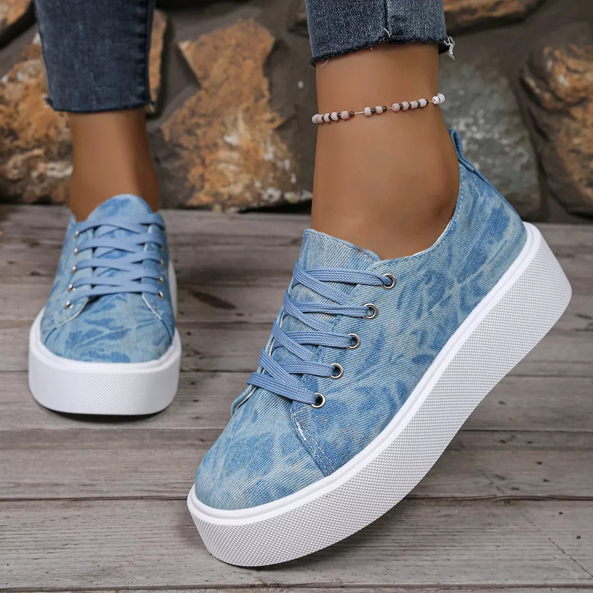 Sarah Express Women's Round Toe Platform Sneakers