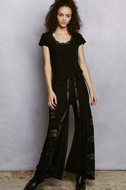 Sarah Express Women's Round Neck Short Sleeve Crop T-Shirt with Lace Trim