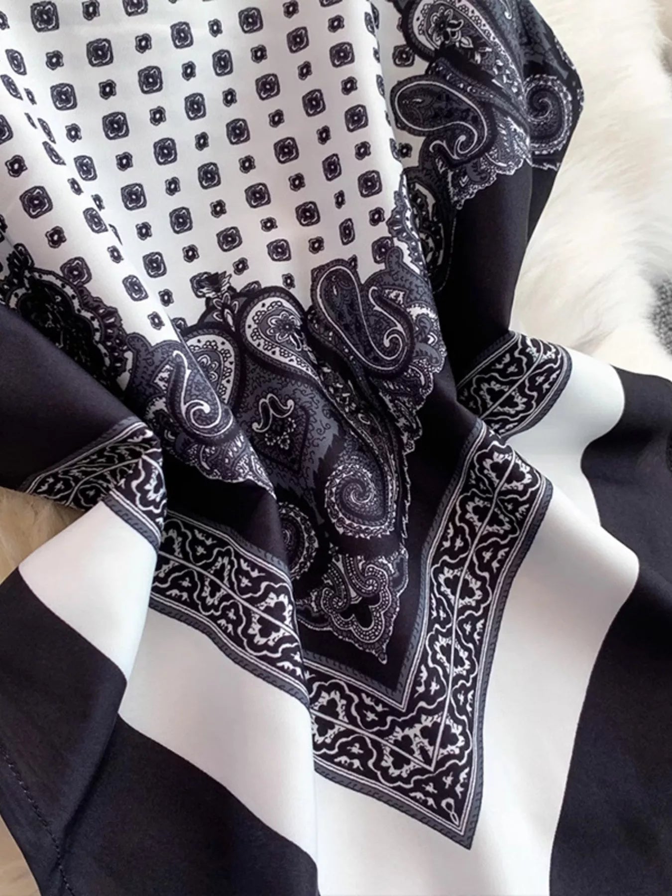 Sarah Express Women's Tie Back Printed Cami and Pants Set - Two Piece Outfit