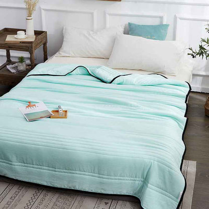 Sarah Express Cooling Summer Quilt Blanket - Lightweight Air Conditioning Comforter Jade green