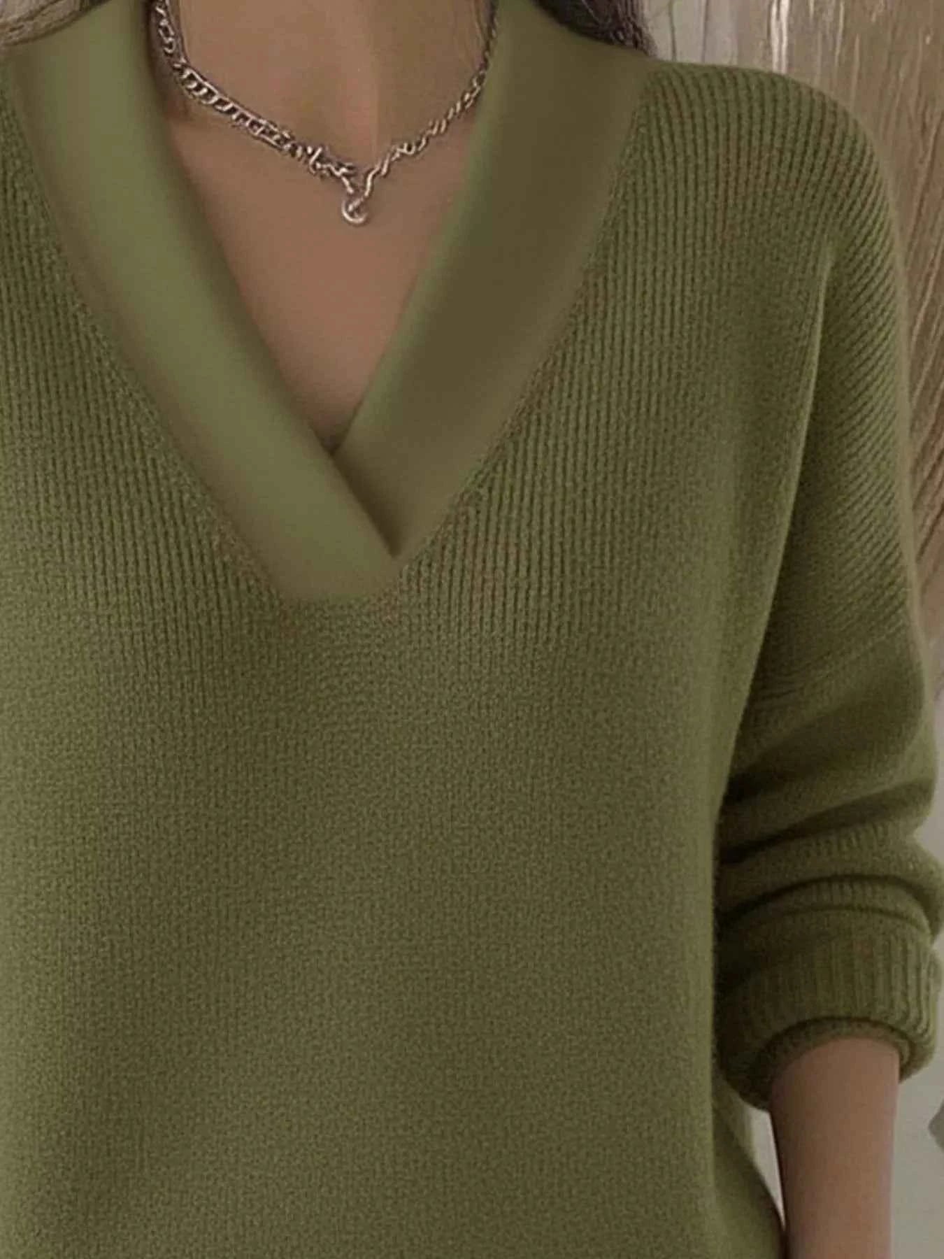 Sarah Express Women's V-Neck Dropped Shoulder Sweater - Relaxed Fit Plus Size Pullover