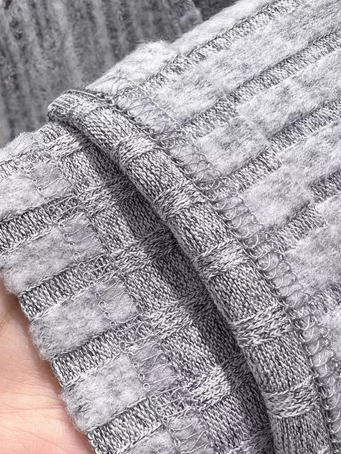 Trendsi Women's Ribbed Knit Slim Fit Long Sleeve T-Shirt